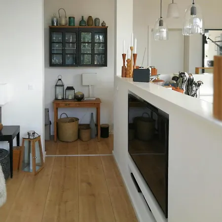 Charming Architect-designed House Near Hou Harbor Hals